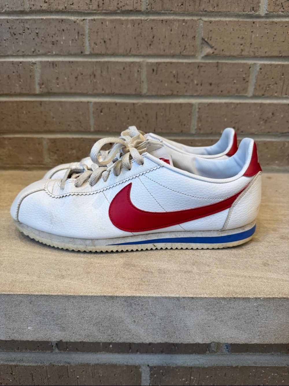 Nike mens 11 white Cortez leather low top Forrest Gump  sneaker shoes EUC
